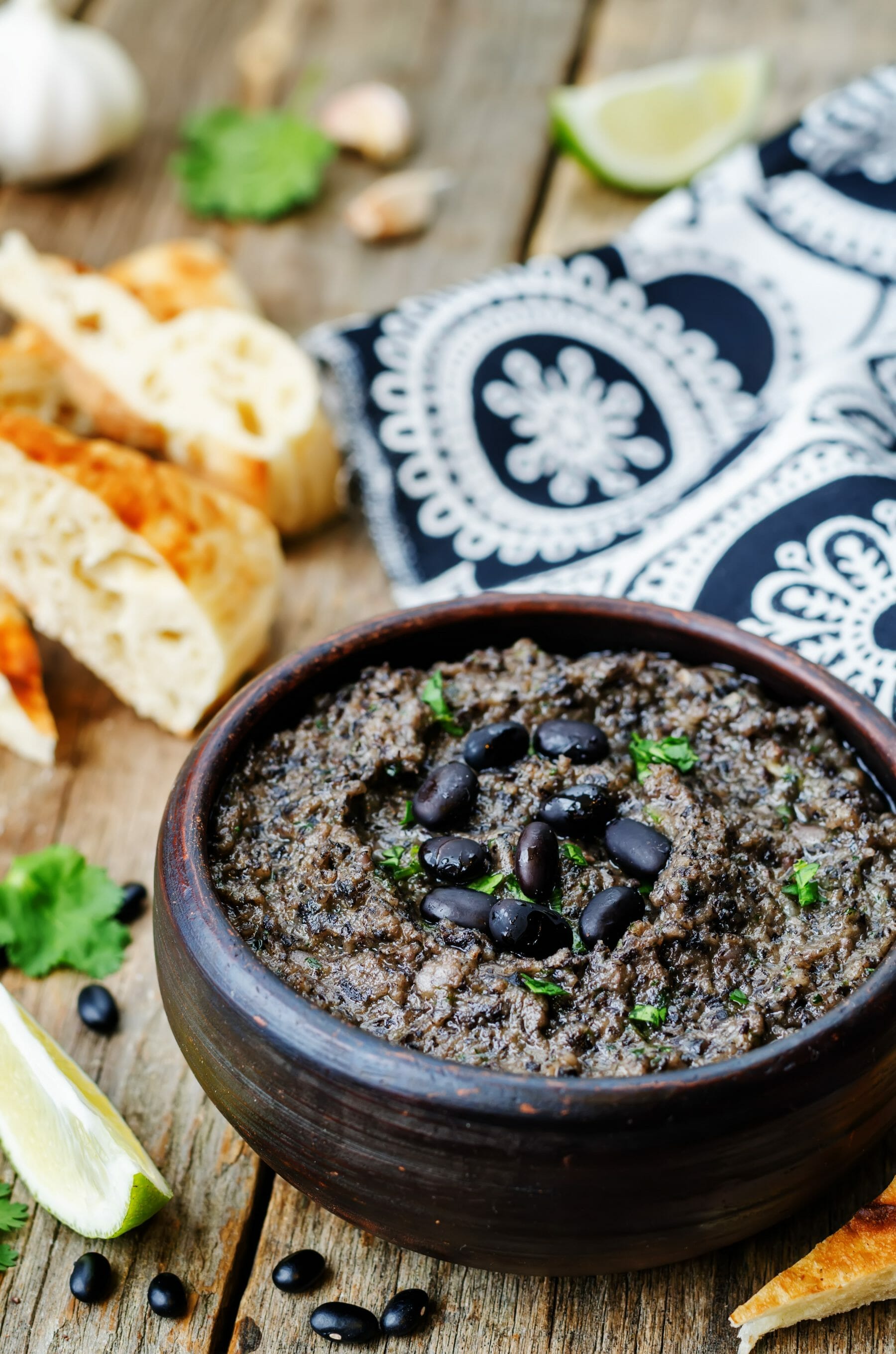 Black Bean Hummus - Tanya's Kitchen