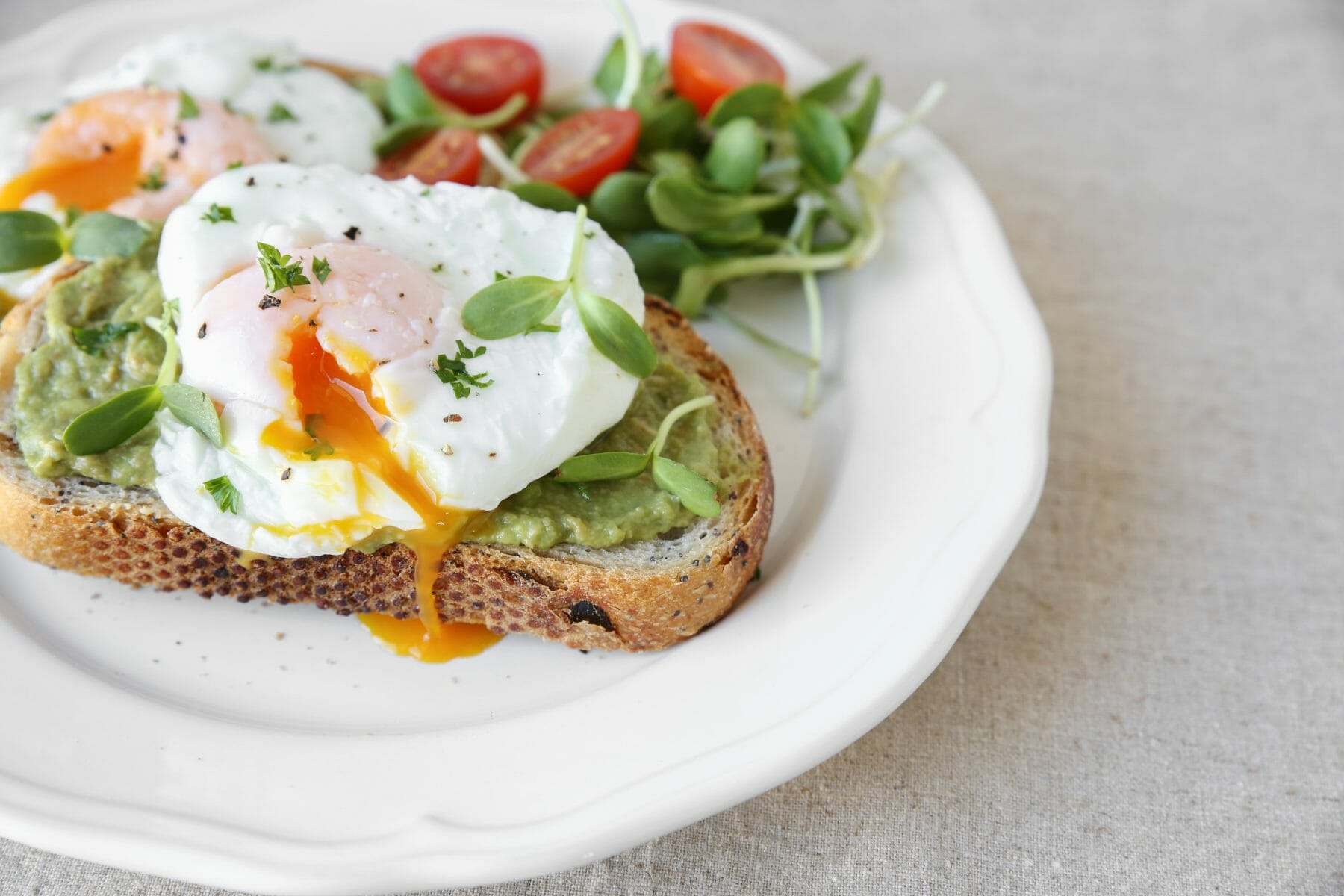 Poached Eggs - Tanya's Kitchen